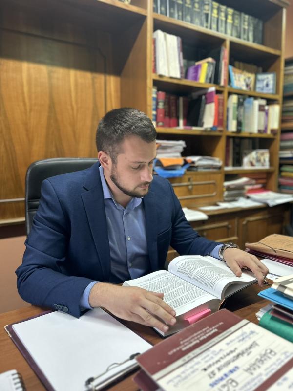 Δικηγόρος Κορυδαλλός Αττική | Βαλαδάκης Ε. Ιωάννης